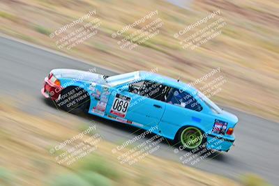 media/May-04-2025-Lucky Dog Racing (Sun) [[21629467aa]]/Turn 5 (930-10am)/